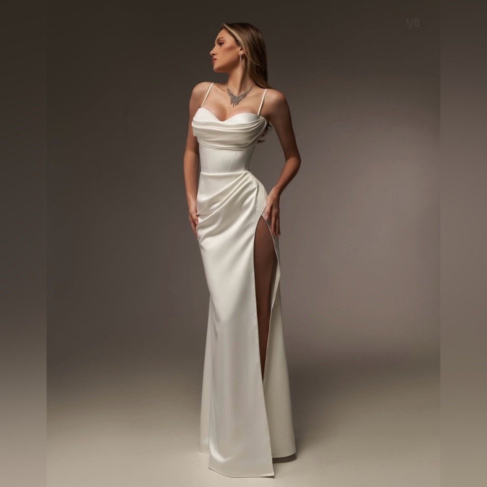 Top-quality wedding reception corset dress